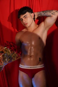 Zack_Bellmont1 Do you want to have a rommantical date? ❤️ รูป  8