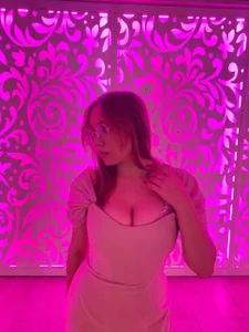 RebeccaEglitis Me Foto 7