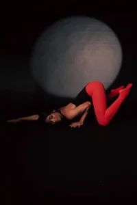 naia_cox Sexy Yoga Session Foto 2