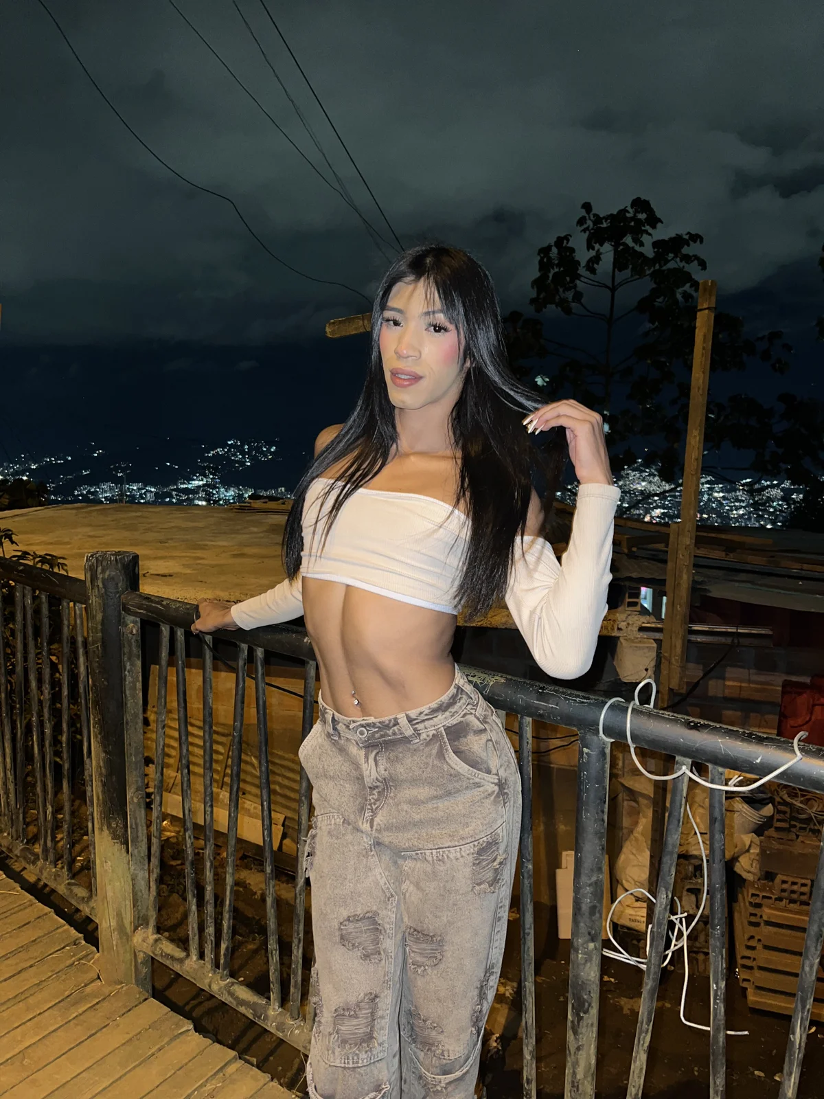 Foto em tendência de REINA_ADAHARA 2408
