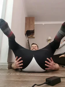 AnalLove1990 Public Εικόνα 4