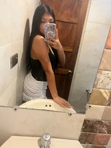 Sara-001 Public Pic 5