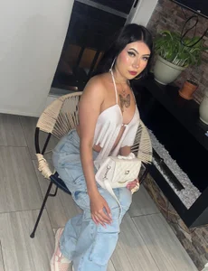 Lilith_West Hey! 💖 I'm New Here 🥰 slika 2