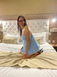 Carlaa-69 Public Foto 8