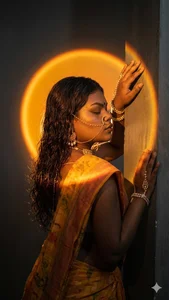 yaazhinii GREETINGS LOVES Hình 3