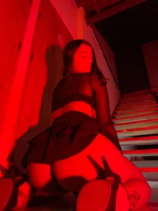 regina_noctixx in the darkness Pic 3