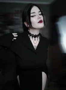 boob-lick Public Foto 2