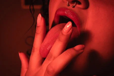 Red like the pleasure de _sarahRose Foto