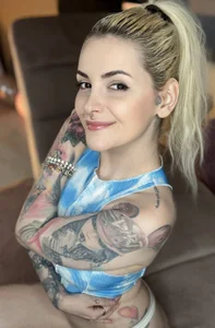 👅💦 de AndiaHart  6 Imagens