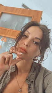 Public de LARACROFT99  3 Imagens