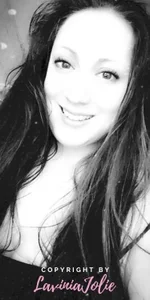 LaviniaJolie Public Pic 5