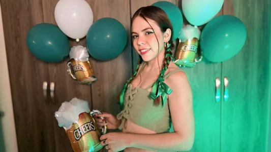 Andreaflame1 Welcome to my Oktoberfest party! 🍻💃 Hình 5