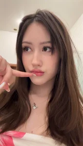 EleonoreSures me Bilde