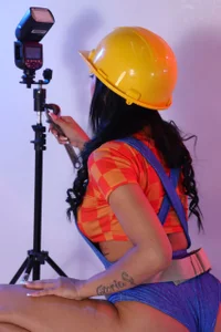 danna_berlin_ Come and build some rich fantasies Immagine  2