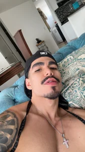 DouglasSafados's XXX Nude Photo 6