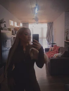 RollDollsi Public Billede 4