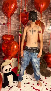 LucassSmith11 “I am the sin you want to commit this 14th.” 😈 зображення 2