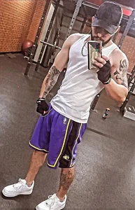 Axel_Stton gym🏋🏻‍♂️💪🏻🥵🔥 Immagine  5