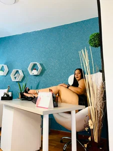 AmandaNordby_ 🔥🔊 SPECIAL SHOW MONDAY DEC 16, YOUR HORNY SECRETARY 🔥🔊 Pic 4