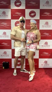 Rabbits_couplee Dubai Lounge Pic 6