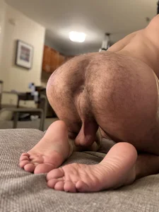 cum2me_ Silky feet and hot ass Pic 7
