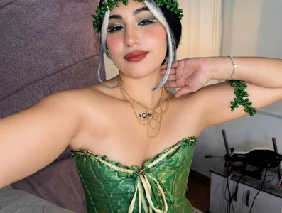 Maya_Rivers Cosplay Pic 2