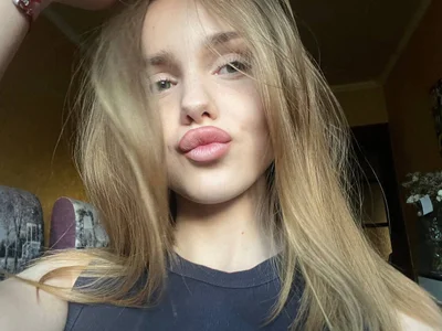 JodyGrasty What is love? Billede 2