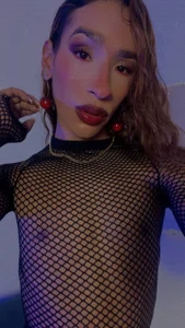 NicoleMadrird 🙊👣 Pic