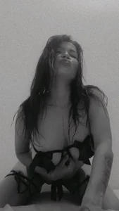 ClaraasmのHOT🔥🔥の 2枚の写真