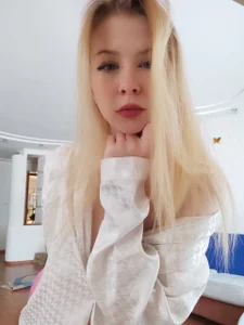 LynetHakes Soft Geometry Pic 3