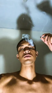 Novintesudoo77s XXX nøgenfoto 2