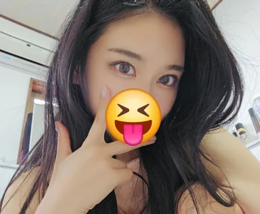 ramuchan_desu むしゃむしゃ Foto 3