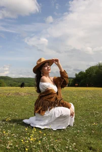 AliceBrayan Such a gentle Alice🥰 Foto 4