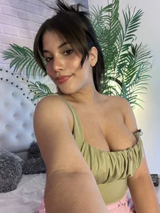 _Eurekaa_Online honey图片