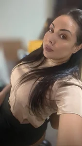 legallyyours Public Foto