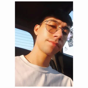 cameron_cum Public slika 4