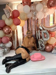 lilyhung1のMY SEXY 59 YEARSの 4枚の写真