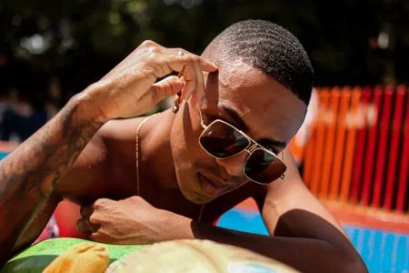 YeremiBrowm very hot summer Pic 4