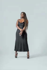 LoveQueen2: Your Elegant Queen ( 3 фото)