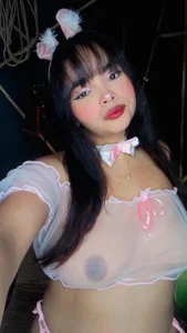 aleska-Ivanova Public Pic