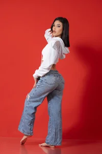 CarolineEvanss_11 Public Εικόνα 2