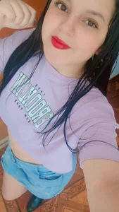 Alicia_smiith Public Gambar 5