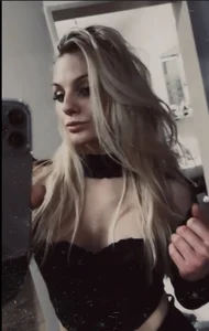 Public od HotGermanGirl97  snímek