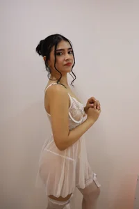 AnnieBlluee subtle beauty Bilde 5