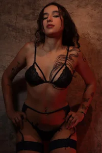 RobinAndAce_ Public Pic 3