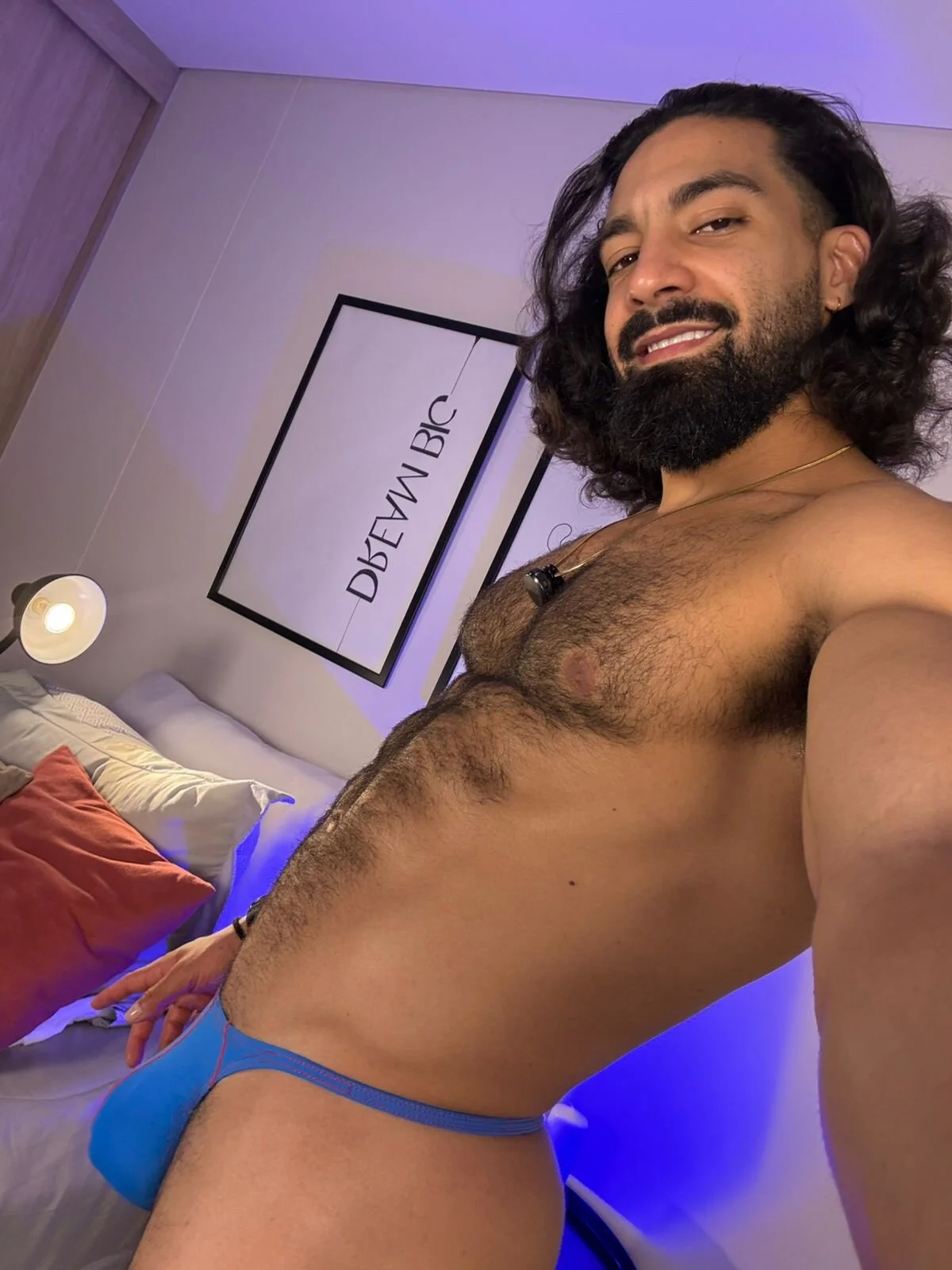 Max_strong01 Trending Pic 1820