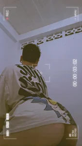 connie58のMy ass tempts you?の 5枚の写真