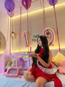 miia_blaze 🩷🎉my 19th birthday 🎉🩷 Pic 2