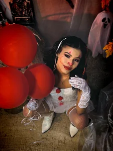 BrithanySummerのEternal Spell 🎈🎈🎈🎃の 3枚の写真