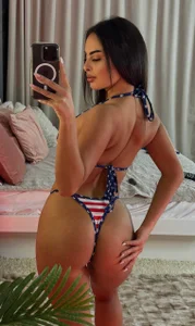 AlmaLuv 4th of July Pic